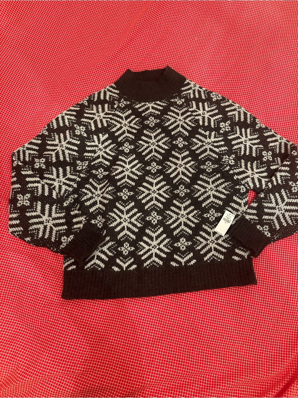 Old Navy Snowflake Mock-Neck Sweater - Women